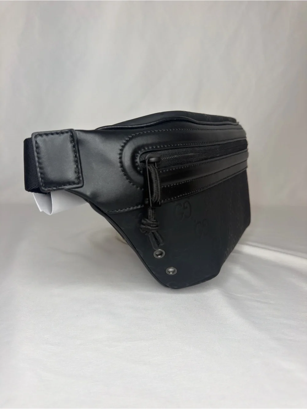 Gucci Edge Large Black GG Rubber Belt Bag 834492 NWT